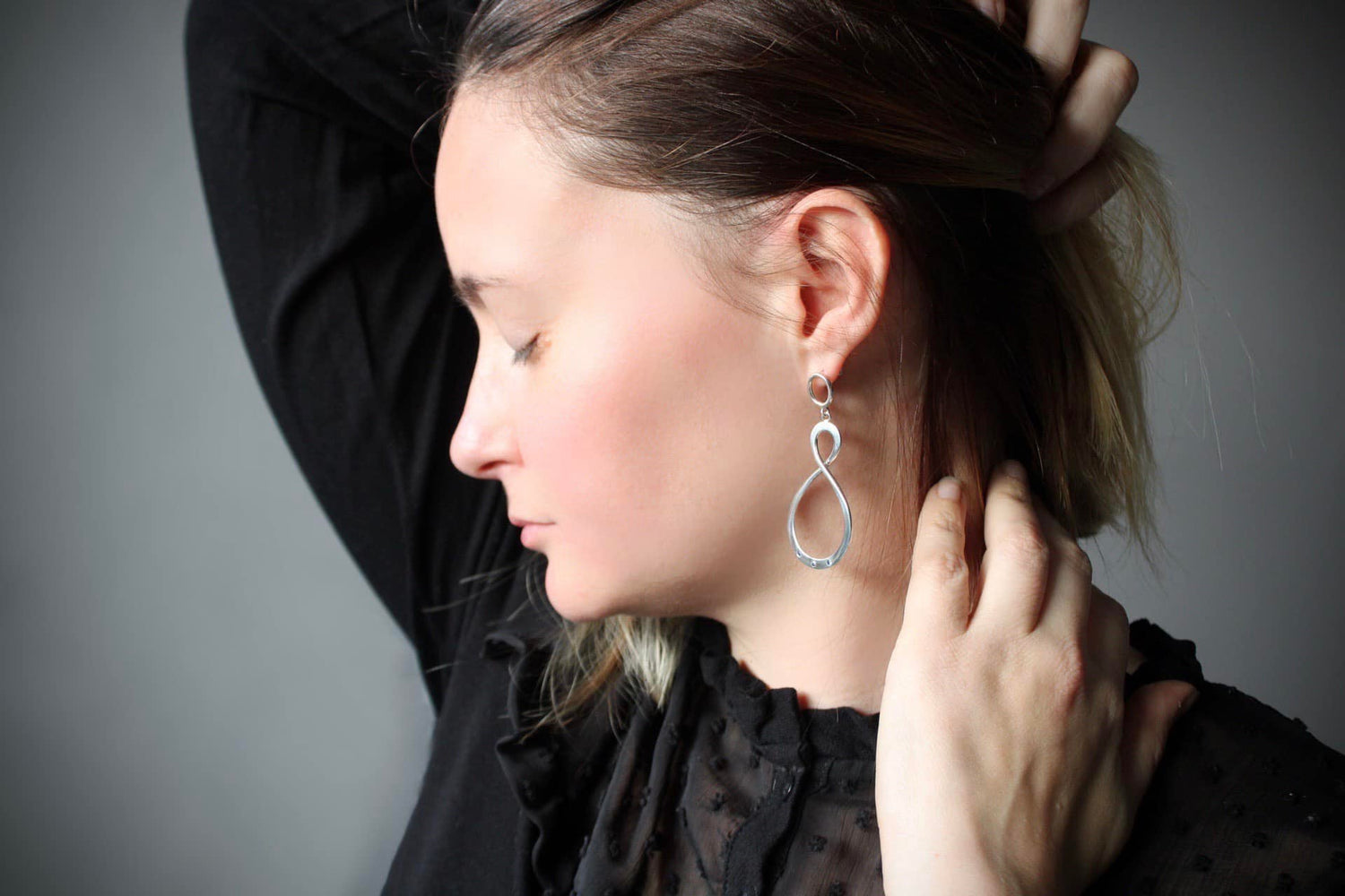 VIII. Boucles d'oreilles