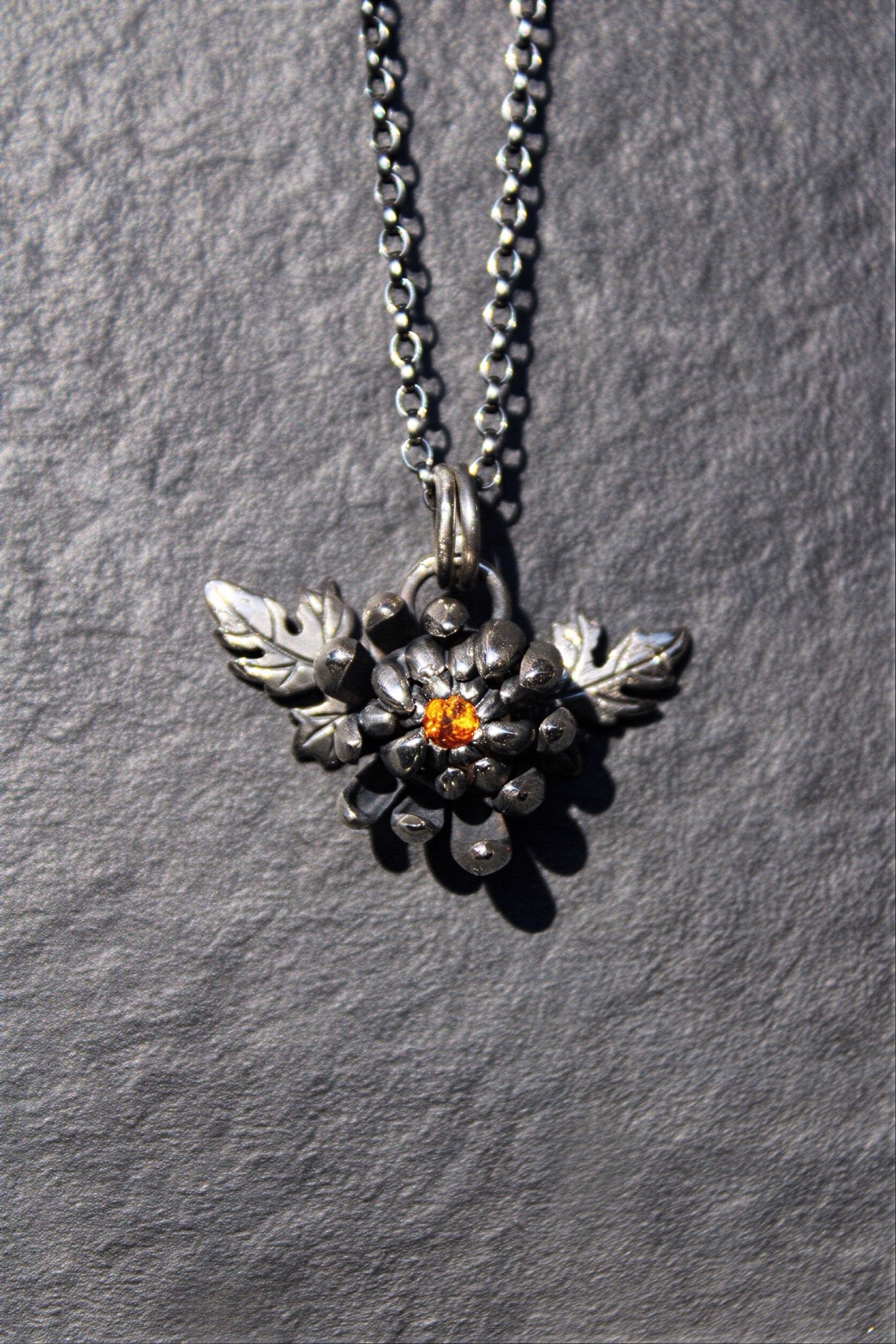 Pendentif Chrysanthème